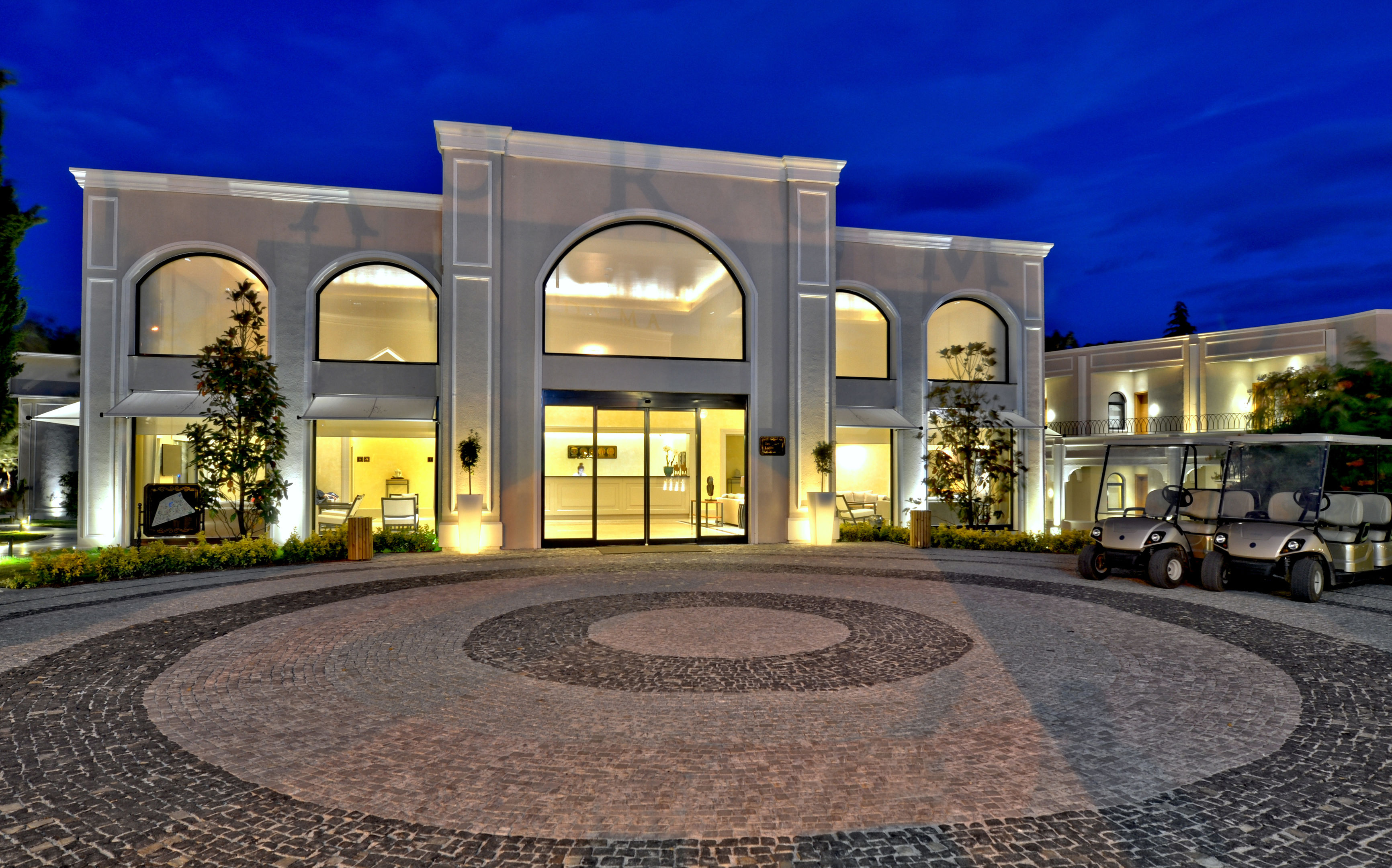 Hotel Image 2